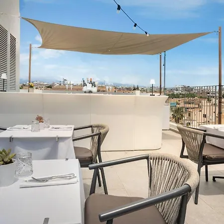 Hotel Nivia Born Boutique