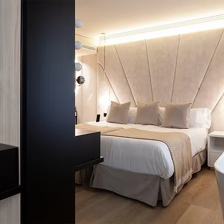 Nivia Born Boutique Hotel 5*